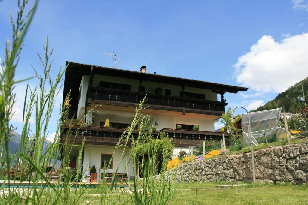 Zimmervermietung Groeberhof Schenna Exterior foto