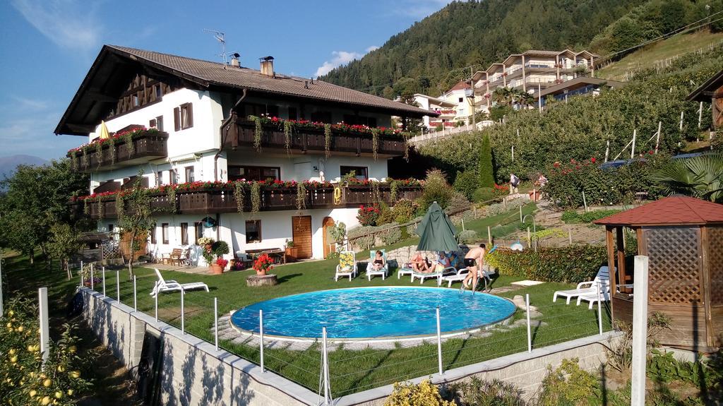 Zimmervermietung Groeberhof Schenna Exterior foto